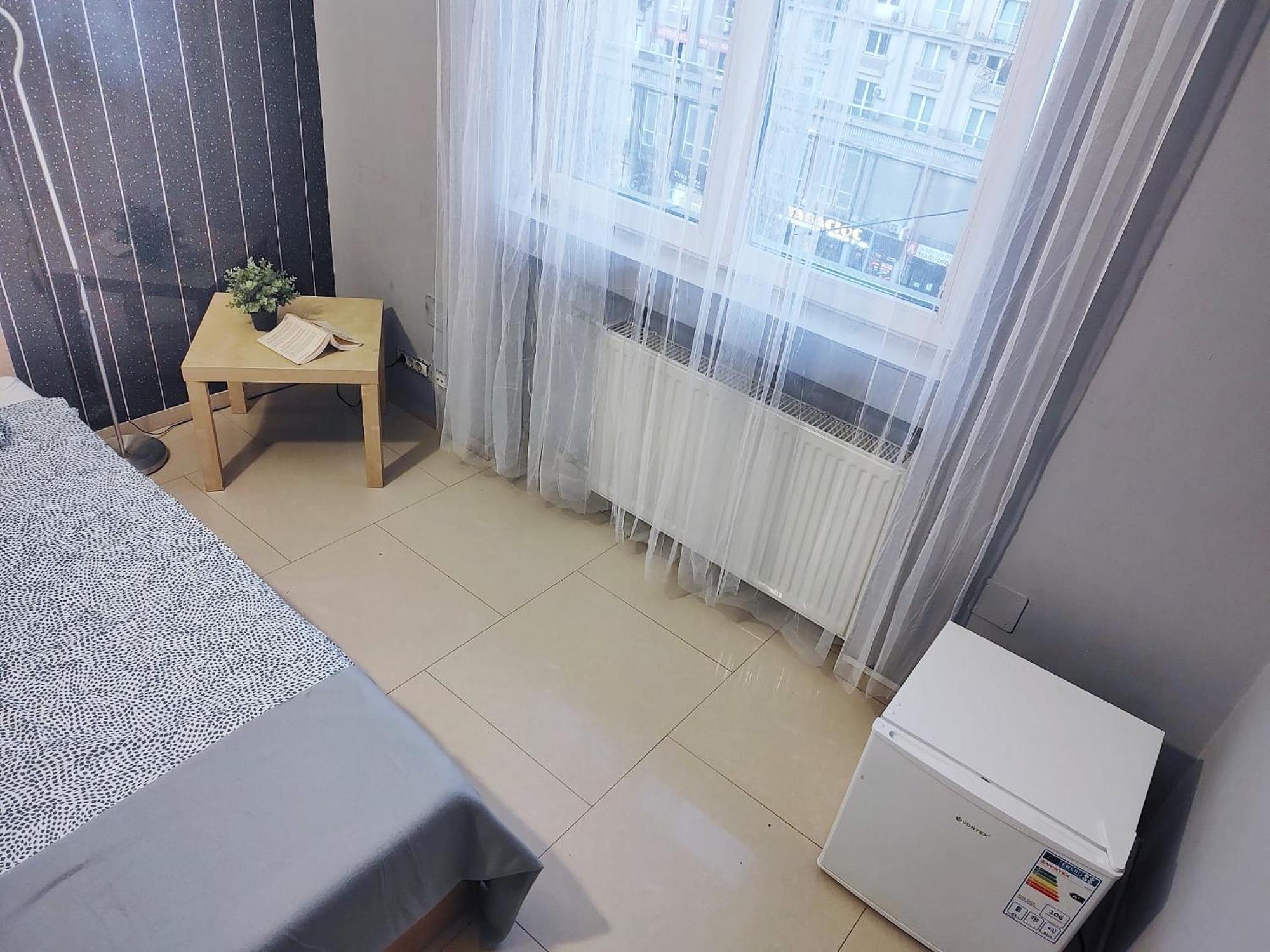 Central Retreat- Apartment Universitate Boekarest Buitenkant foto